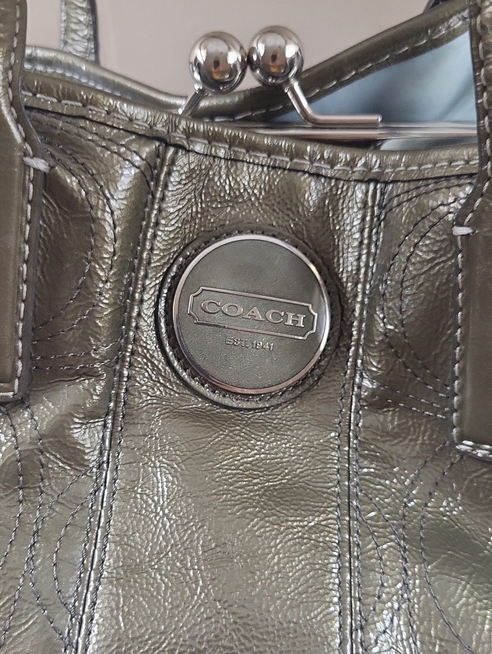 Vtg. Coach Metallic Kisslock Leather Shoulder Bag
